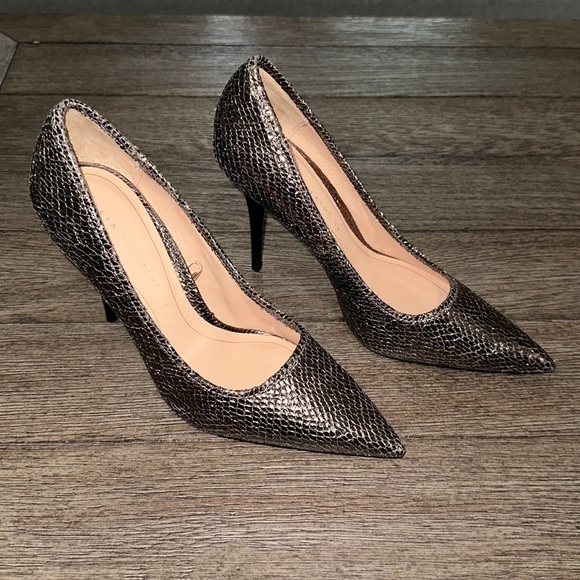 Zara Shoes - Zara Trafaluc metallic snakeskin heels